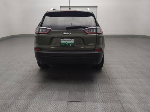 Used 2020 Jeep Cherokee Latitude w/ Cold Weather Group FWD image 7
