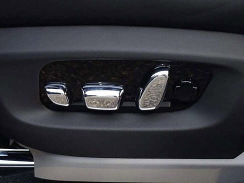 Certified 2022 Rolls-Royce Ghost Black Badge image 17