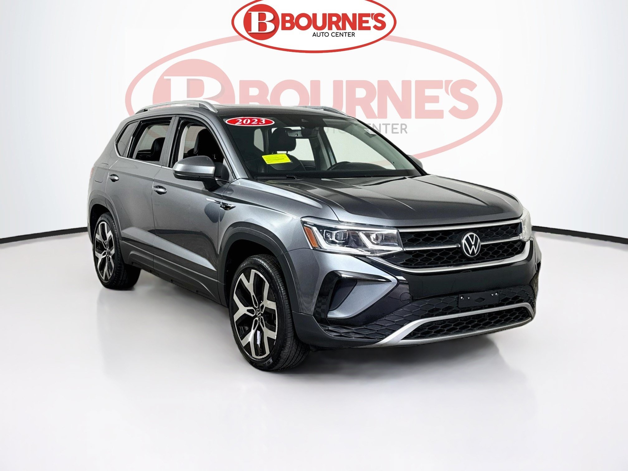 Used 2023 Volkswagen Taos SEL AWD/4WD image 1