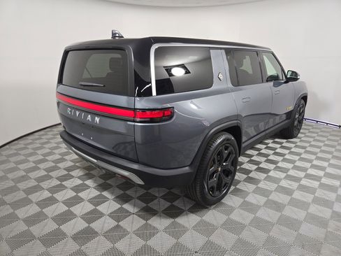 Used 2024 Rivian R1S Adventure AWD/4WD image 5