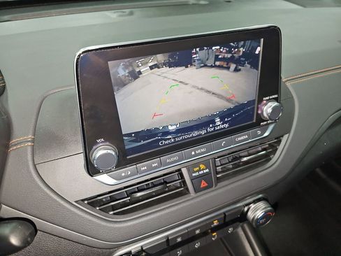 Used 2022 Nissan Altima 2.5 SR image 34