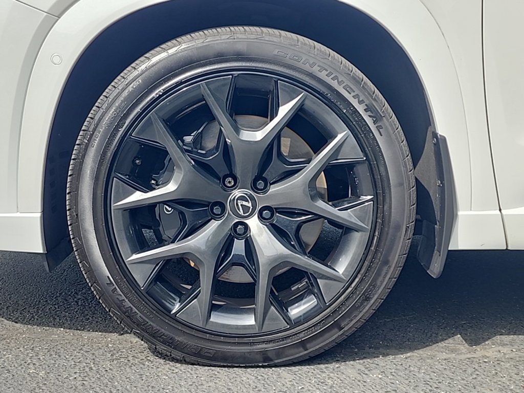 Certified 2024 Lexus TX 500h AWD w/ Technology Package image 28