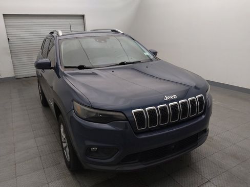 Used 2021 Jeep Cherokee Latitude Lux w/ Comfort/Convenience Group AWD/4WD image 14