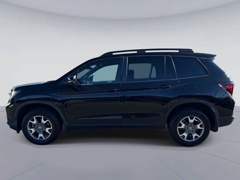Certified 2023 Honda Passport TrailSport image 7