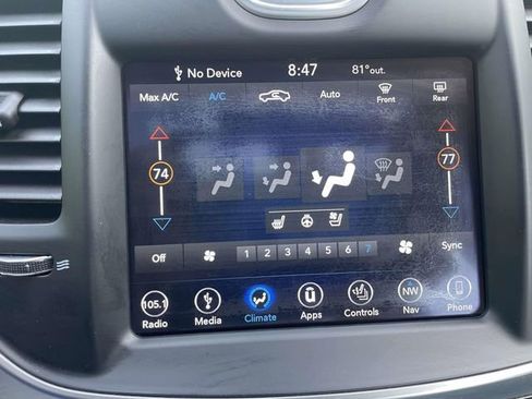 Used 2018 Chrysler 300 Limited w/ Safetytec Plus Group AWD/4WD image 29