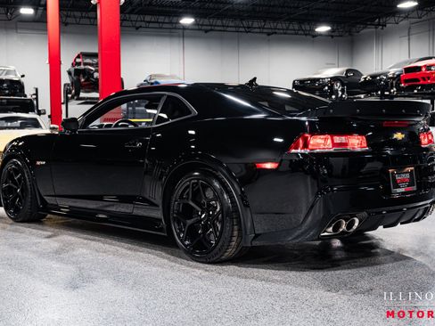 Used 2015 Chevrolet Camaro Z/28 image 3