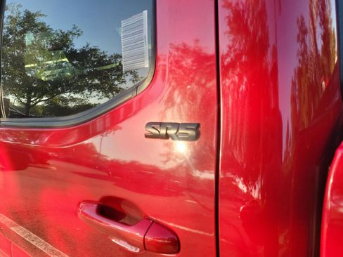 Used 2021 Toyota Tacoma SR5 RWD image 25