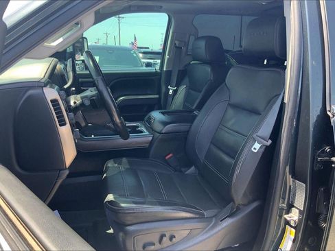 Used 2017 GMC Sierra 3500 Denali w/ Duramax Plus Package AWD/4WD image 21