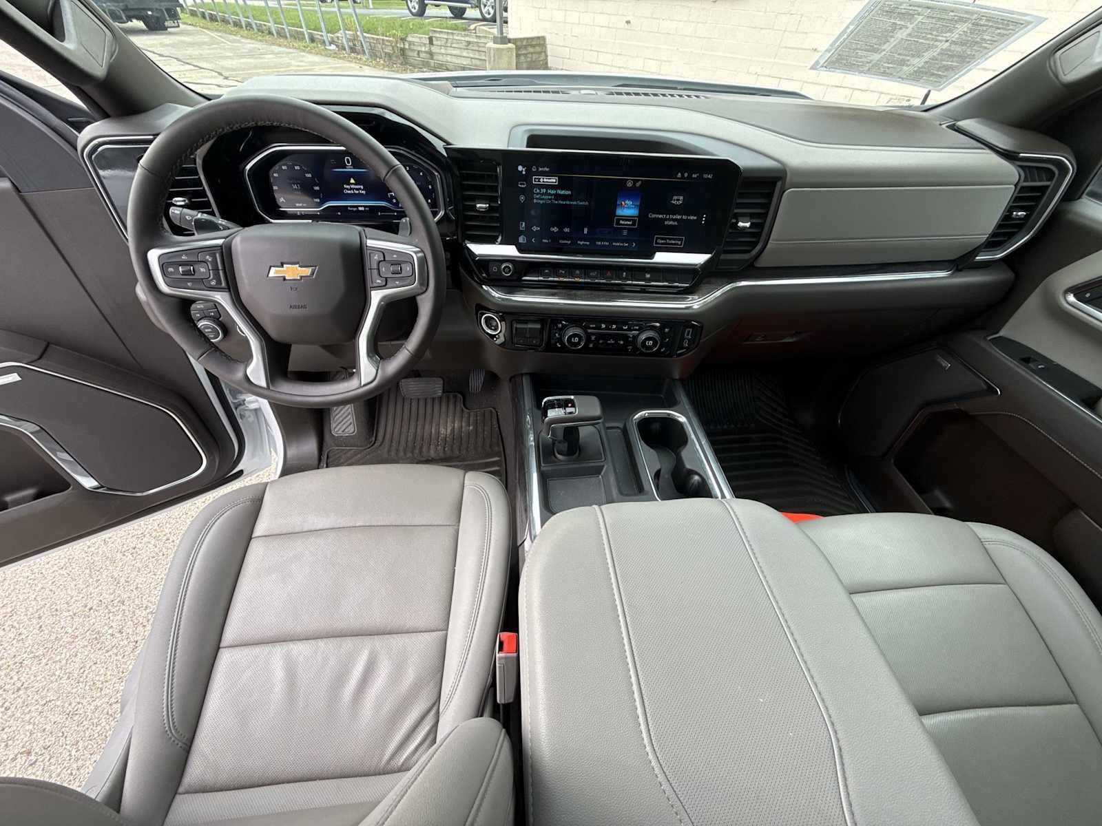 Certified 2024 Chevrolet Silverado 1500 LTZ w/ LTZ Premium Texas Edition AWD/4WD image 20