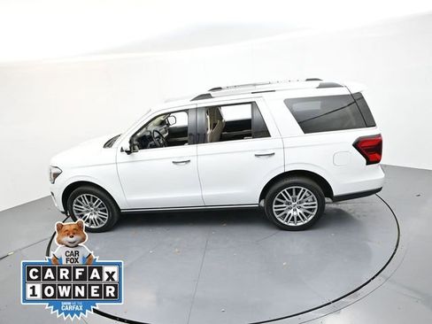 Used 2023 Ford Expedition Limited image 23