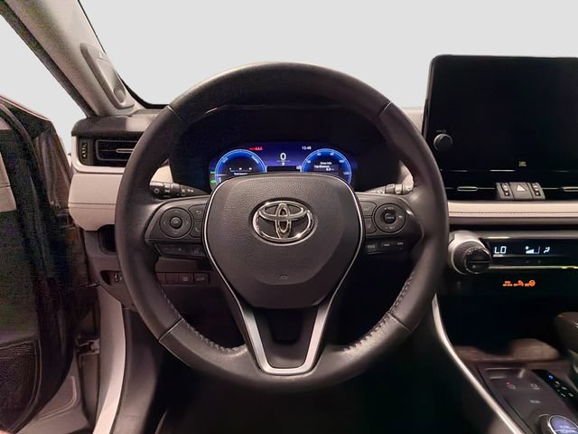 Certified 2024 Toyota RAV4 Limited AWD/4WD image 11