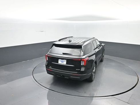 New 2026 Ford Explorer ST-Line w/ ST-Line Street Pack image 29