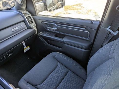 New 2026 RAM 1500 Big Horn AWD/4WD image 17