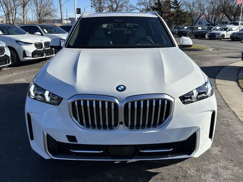 Used 2026 BMW X5 xDrive40i w/ Premium Package AWD/4WD image 37