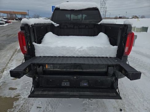 Used 2021 GMC Sierra 1500 AT4 w/ AT4 Premium Package image 39