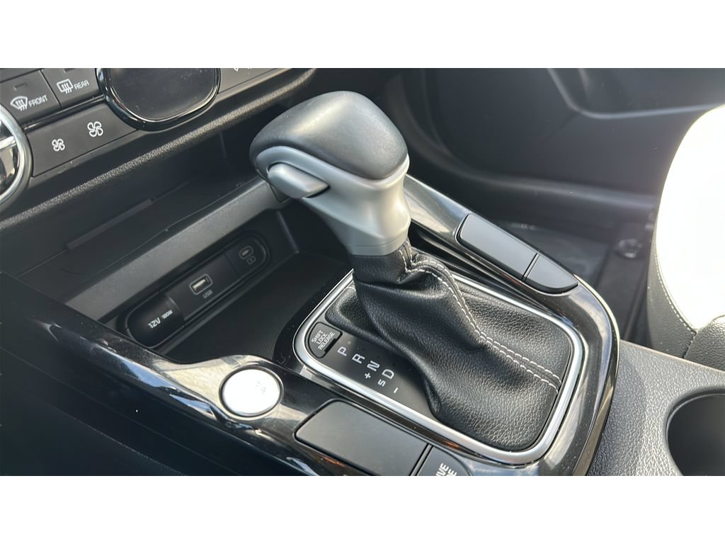 Used 2024 Kia Soul GT-Line FWD image 20
