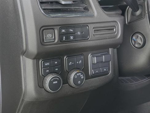 Used 2023 Chevrolet Tahoe RST w/ Sport Performance Package AWD/4WD image 13