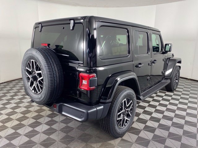 New 2027 Jeep Wrangler Unlimited Sahara AWD/4WD image 7
