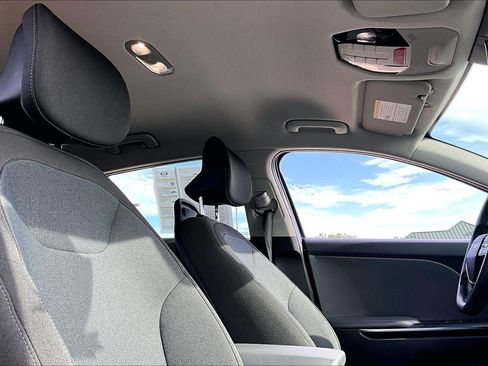 Used 2025 Kia K4 FWD image 27