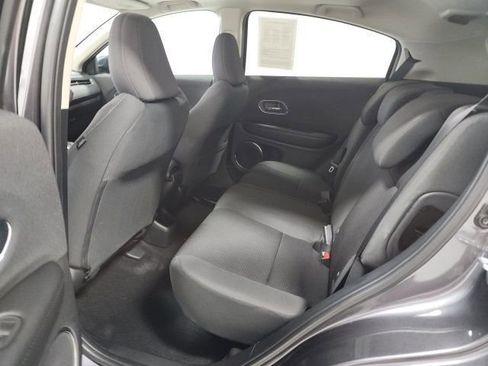 Used 2022 Honda HR-V EX image 18