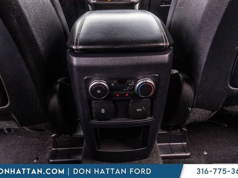Used 2020 Ford Explorer XLT w/ Equipment Group 202A AWD/4WD image 17