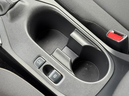 Used 2024 Toyota Corolla LE image 18