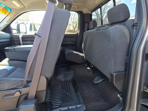 Used 2009 GMC Sierra 1500 SLE w/ Convenience Package image 11