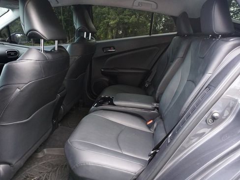 Used 2017 Toyota Prius Prime Advanced FWD image 23