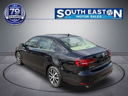 Used 2018 Volkswagen Jetta SE FWD image 5