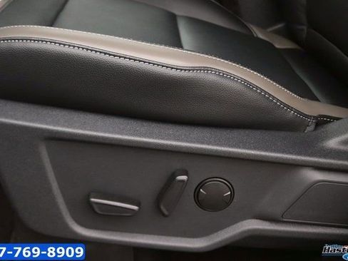 New 2025 Ford Bronco Outer Banks AWD/4WD image 17