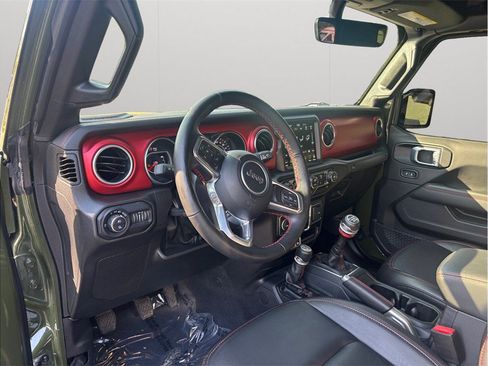 Used 2022 Jeep Gladiator Rubicon w/ LED Lighting Group AWD/4WD image 6