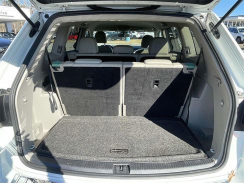 Used 2019 Volkswagen Atlas SE w/ Towing Package image 15