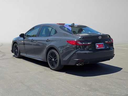 Certified 2026 Toyota Camry SE FWD image 5
