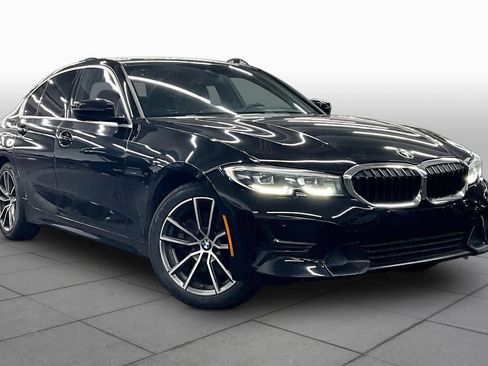 Used 2019 BMW 330i Sedan w/ Convenience Package RWD image 2