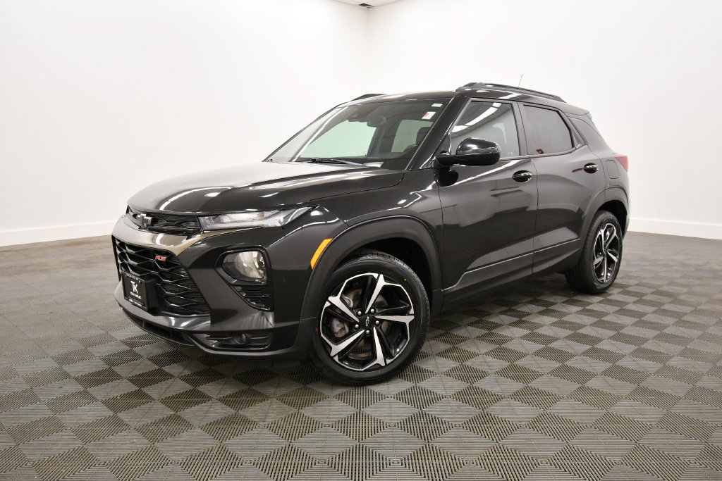 Used 2021 Chevrolet TrailBlazer RS w/ Convenience Package FWD image 2