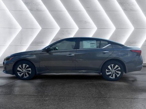 New 2025 Nissan Altima 2.5 S image 5