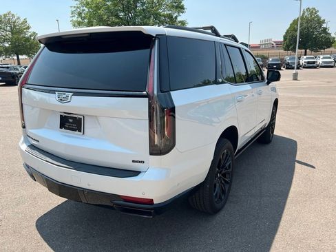 Certified 2024 Cadillac Escalade Sport Platinum w/ LPO, ONYX Package AWD/4WD image 12