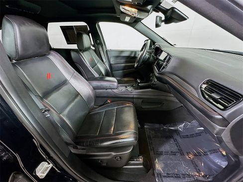 Used 2023 Dodge Durango GT image 12