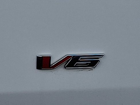 Used 2022 Chevrolet Colorado LT image 28