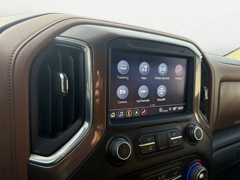 Used 2023 Chevrolet Silverado 2500 High Country image 21