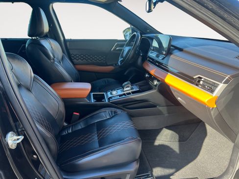 Used 2022 Mitsubishi Outlander SEL image 15