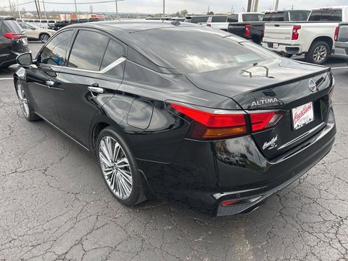 Used 2024 Nissan Altima 2.5 SL FWD image 7