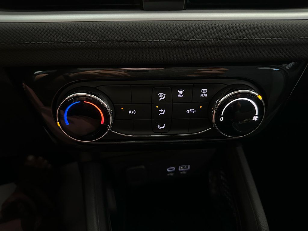 New 2026 Chevrolet TrailBlazer LT FWD image 19