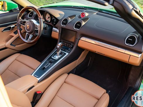 Used 2023 Porsche 718 Boxster S image 10