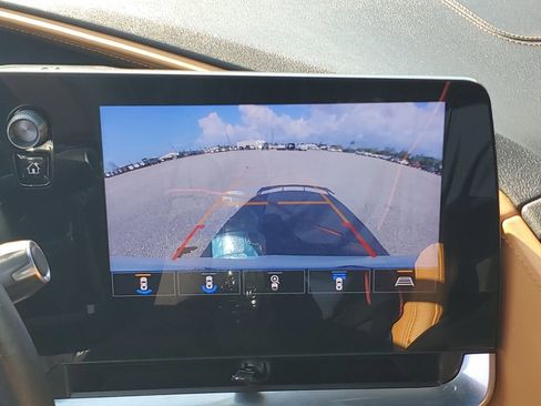 Used 2022 Chevrolet Corvette Stingray w/ Z51 Performance Package image 16