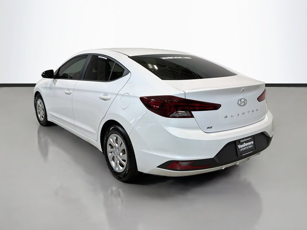 Used 2019 Hyundai Elantra SE w/ Cargo Package FWD image 7