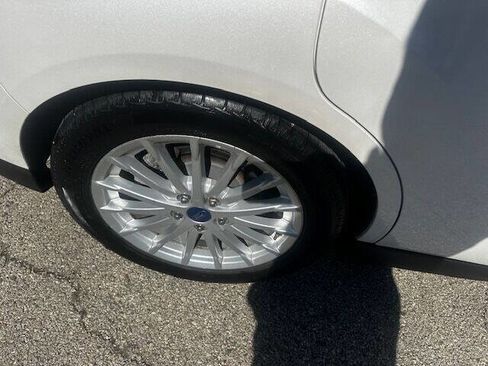 Used 2014 Ford C-MAX Energi SEL w/ Equipment Group 302A image 23