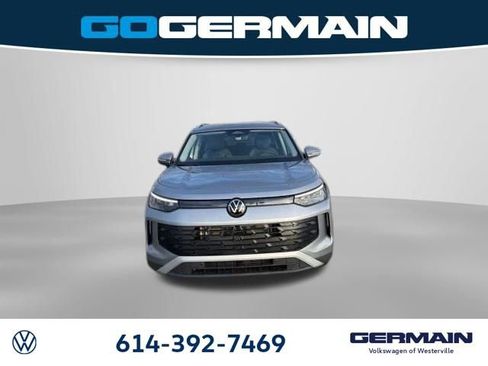 New 2026 Volkswagen Tiguan SE image 3