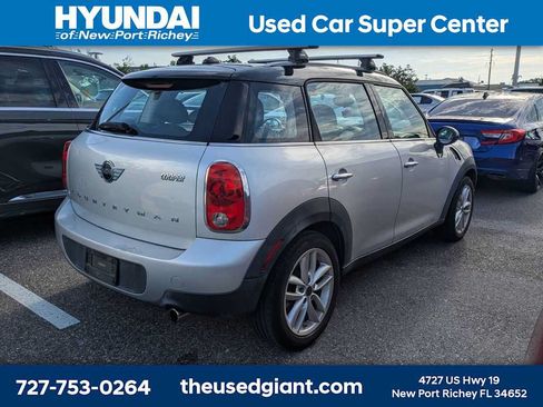 Used 2013 MINI Cooper Countryman FWD image 2
