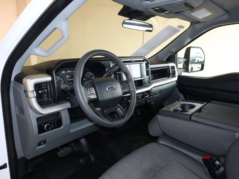 Used 2025 Ford F350 XL image 21